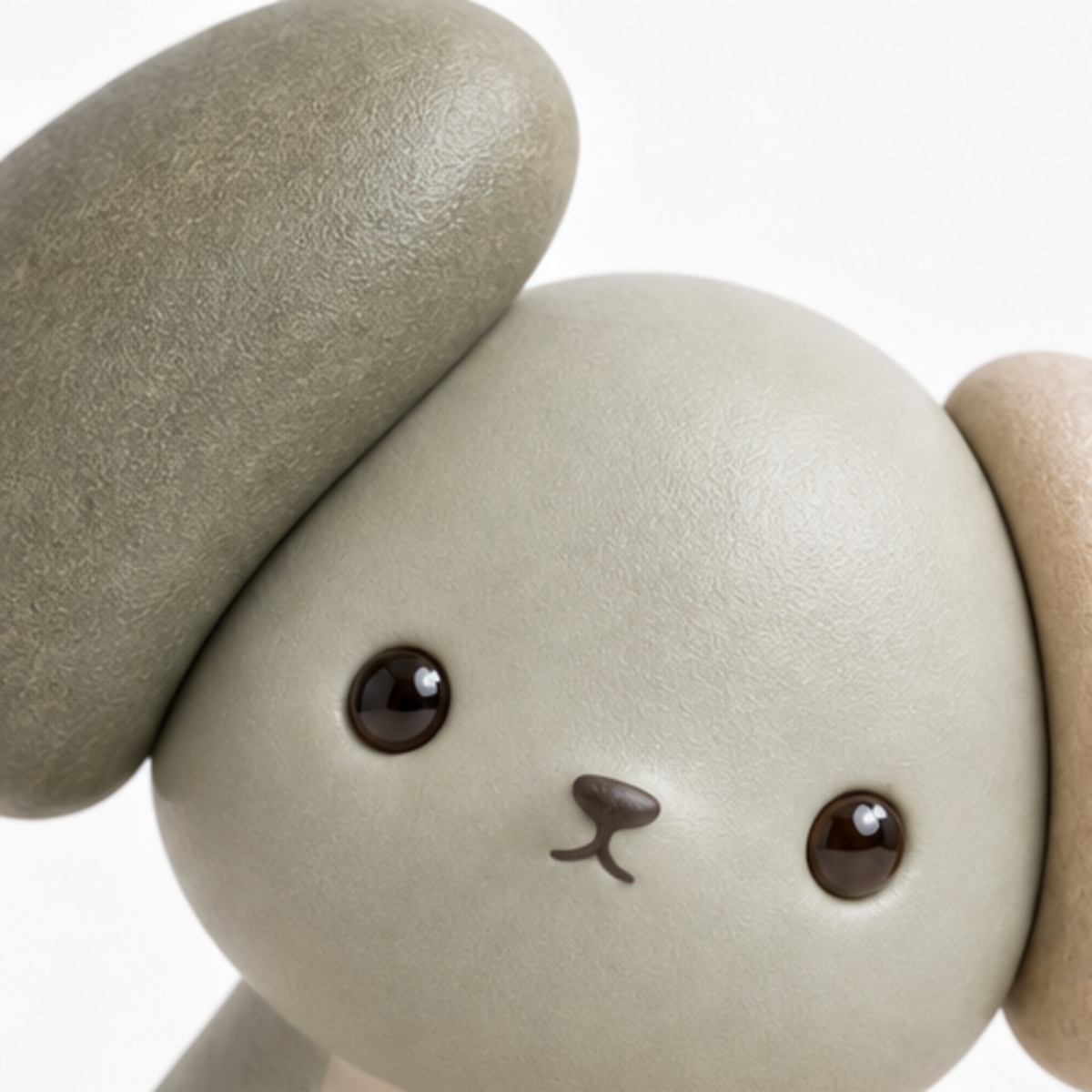 Pebble-Eared Listener